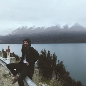 Meet your Posher, Leah